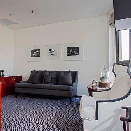 Davinci Hotel On Nelson Mandela Square Йоханнесбург Экстерьер фото