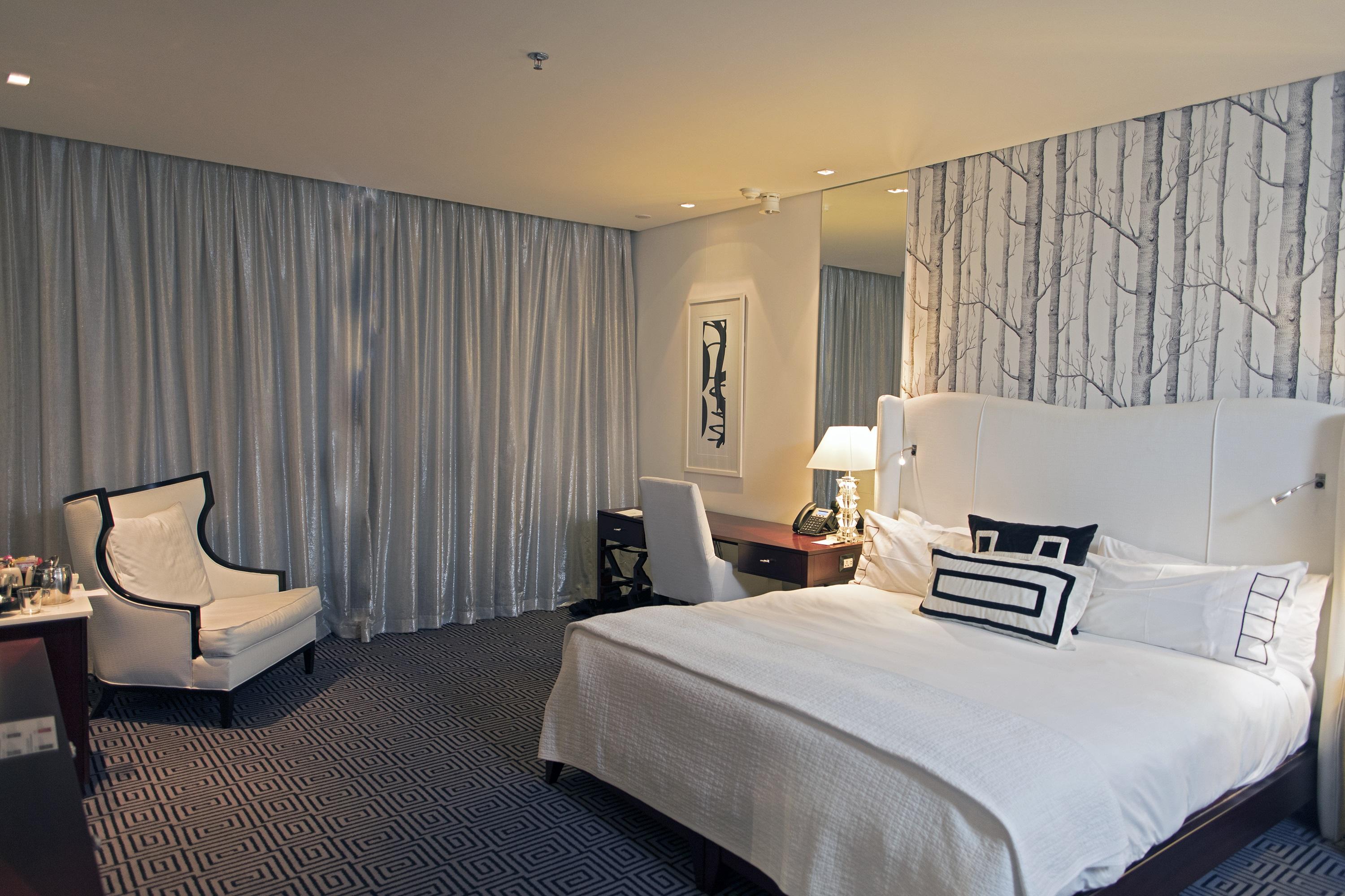 Davinci Hotel On Nelson Mandela Square Йоханнесбург Экстерьер фото