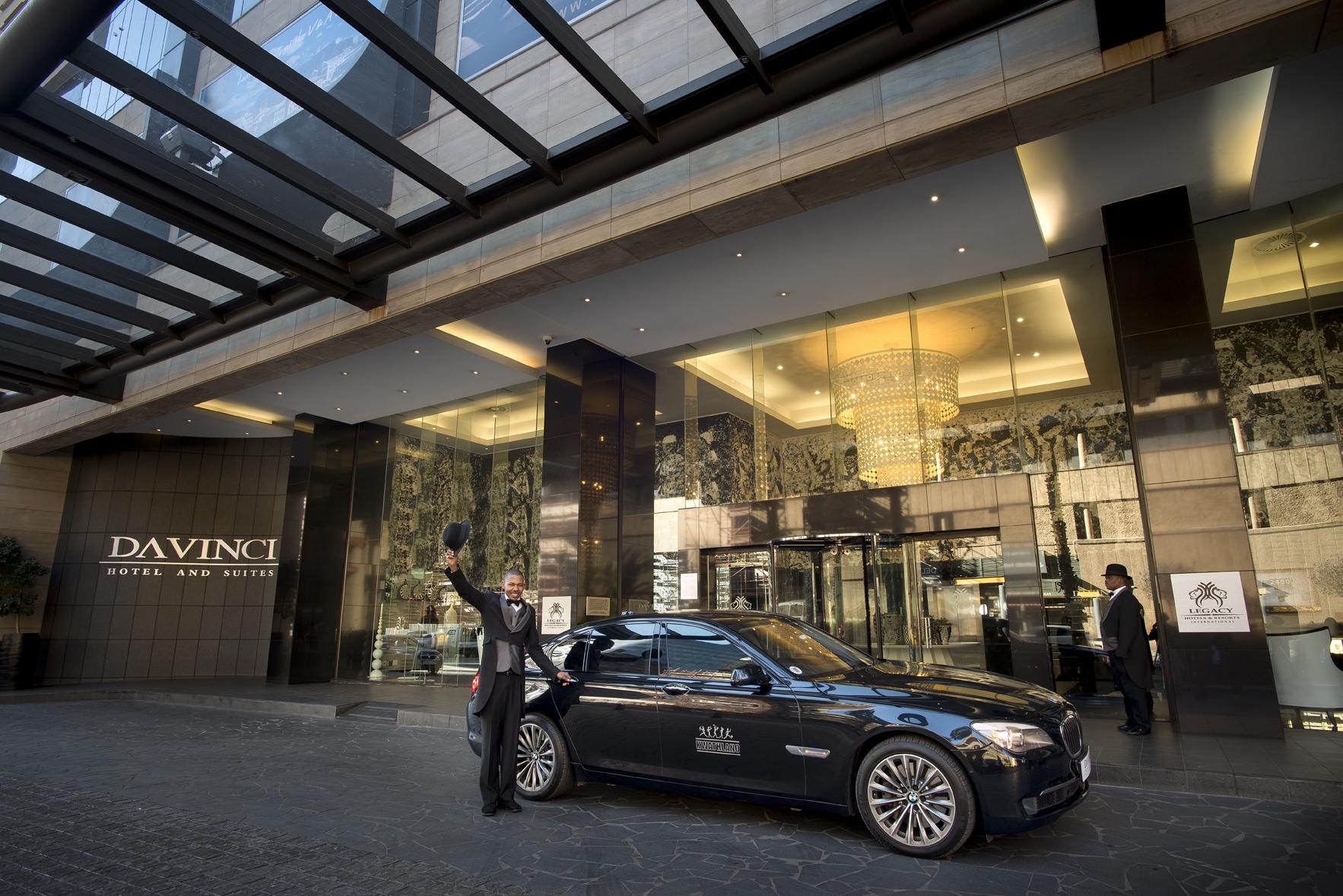 Davinci Hotel On Nelson Mandela Square Йоханнесбург Экстерьер фото